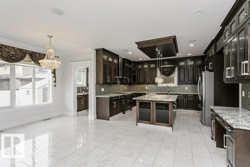 Property at 1005 WILDWOOD CO NW image 4
