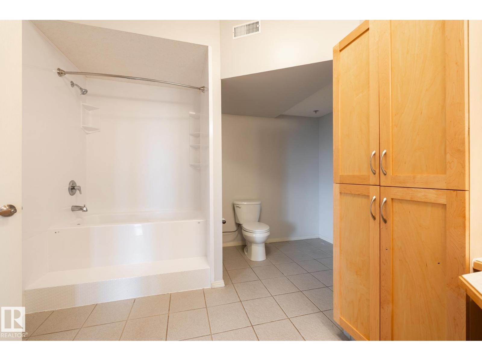 #119 9507 101 Av Nw, Edmonton, Alberta  T5H 4R1 - Photo 20 - E4451266