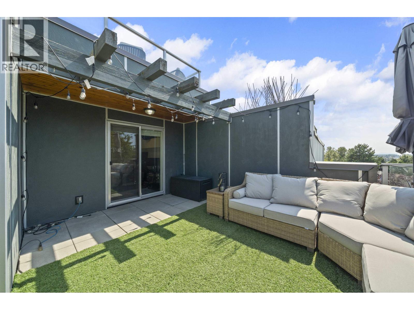 8438 Gladstone Street, Vancouver, British Columbia  V5P 0B2 - Photo 30 - R3033728