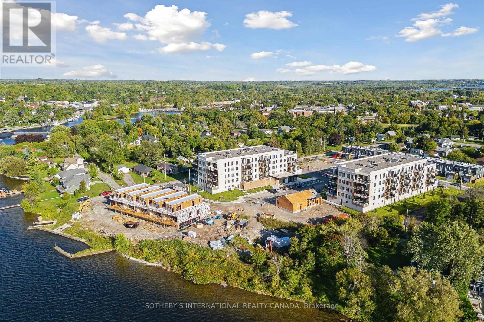 208 - 19b West Street N, Kawartha Lakes (Fenelon Falls), Ontario  K0M 1N0 - Photo 4 - X12336042