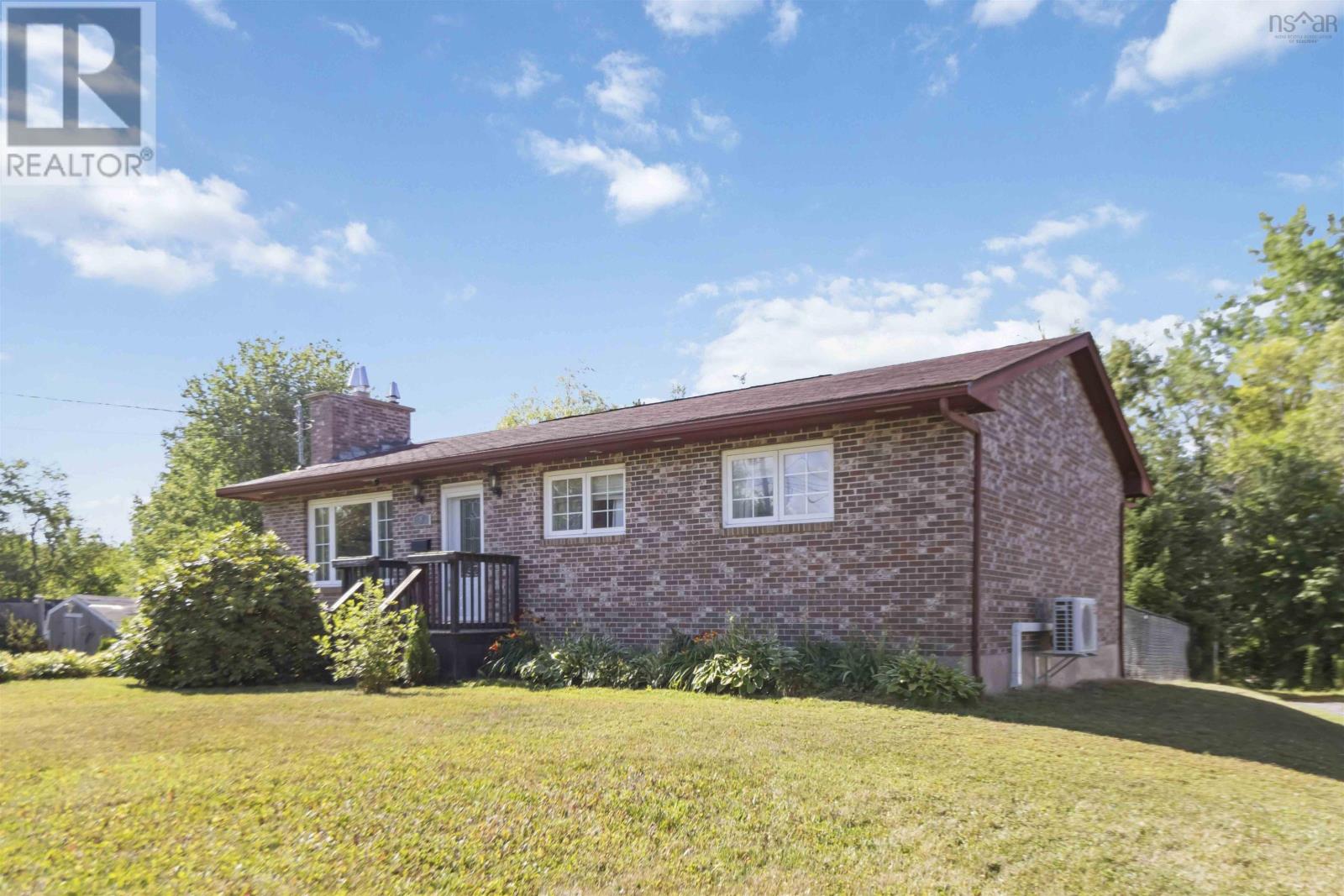 8 Green Road, Lantz, Nova Scotia  B2S 1R8 - Photo 2 - 202518459