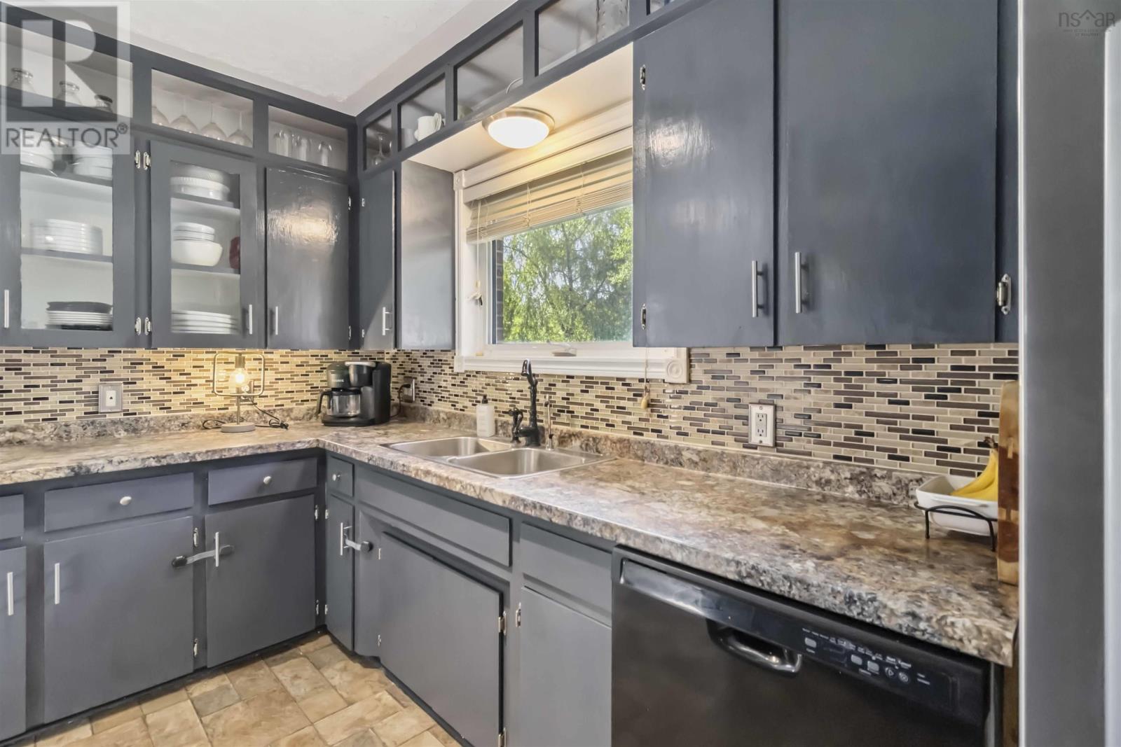 8 Green Road, Lantz, Nova Scotia  B2S 1R8 - Photo 13 - 202518459