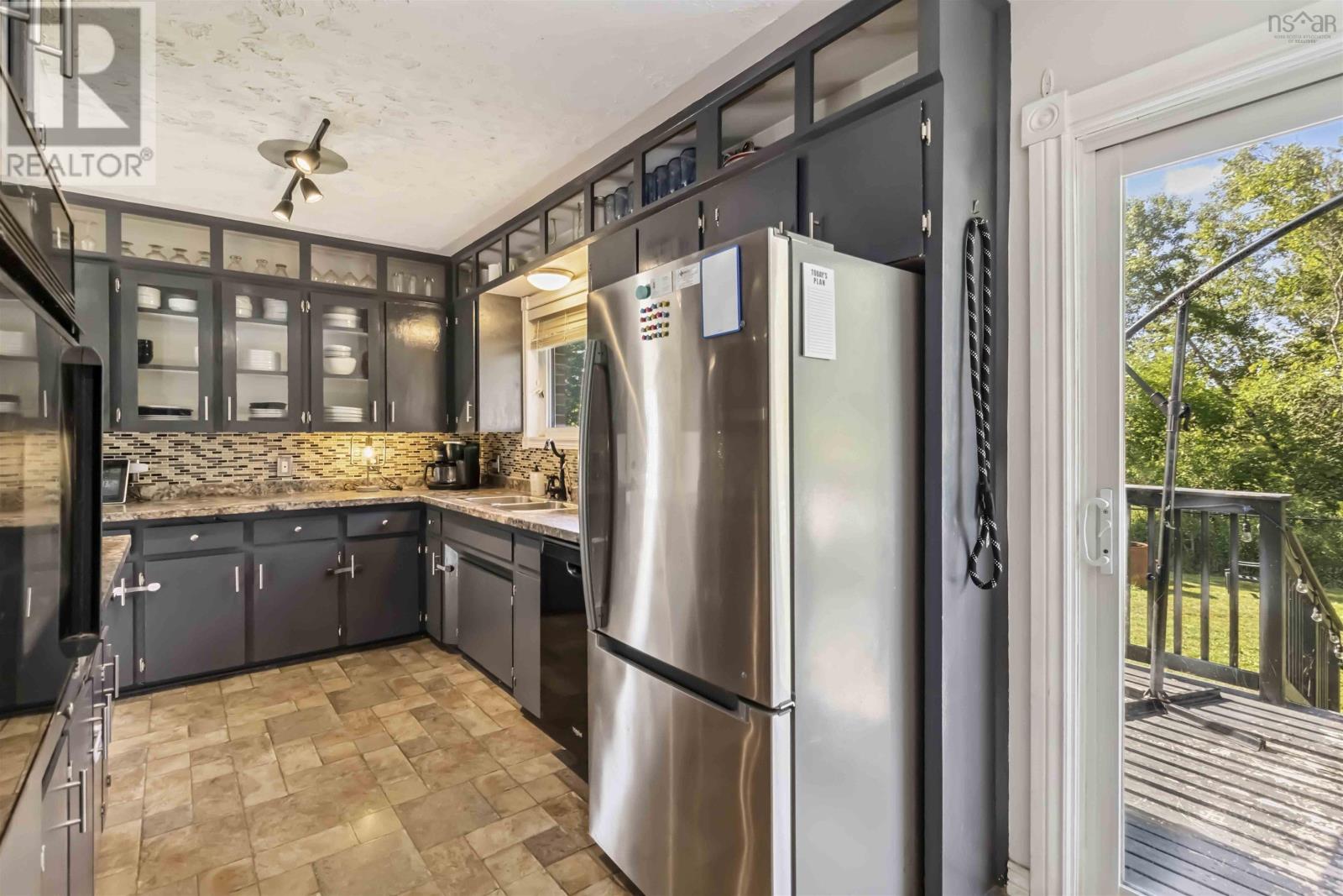 8 Green Road, Lantz, Nova Scotia  B2S 1R8 - Photo 10 - 202518459