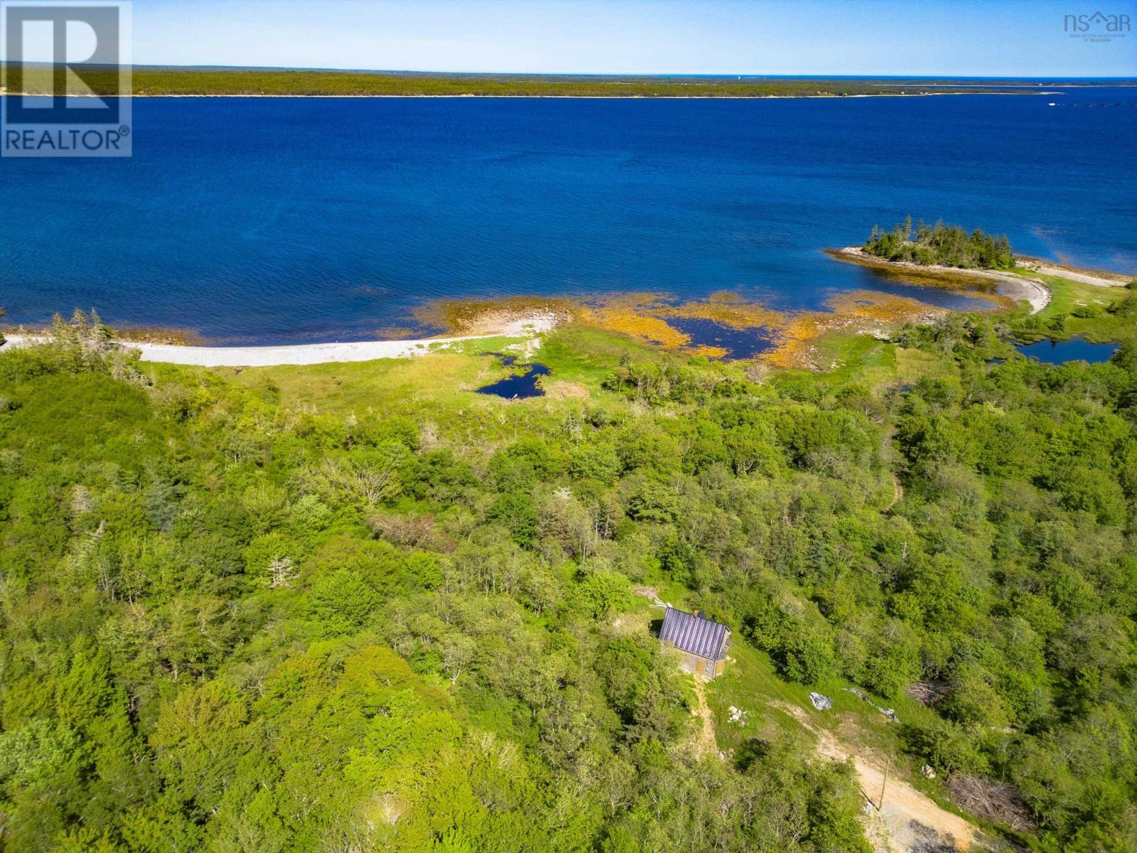 4336 Sandy Point Rd, Jordan Bay, Nova Scotia  B0T 1W0 - Photo 12 - 202520143