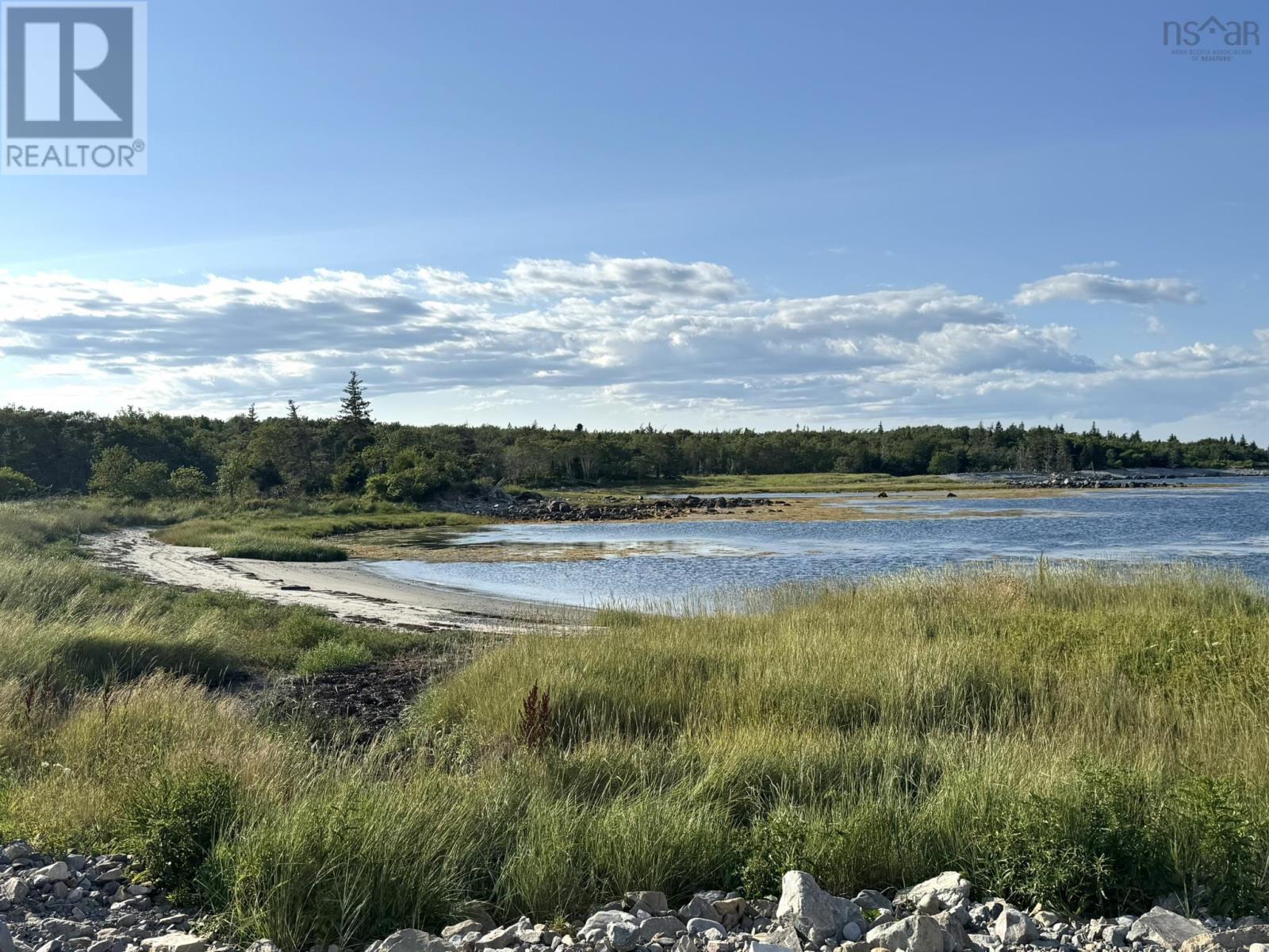 4336 Sandy Point Rd, Jordan Bay, Nova Scotia  B0T 1W0 - Photo 2 - 202520143