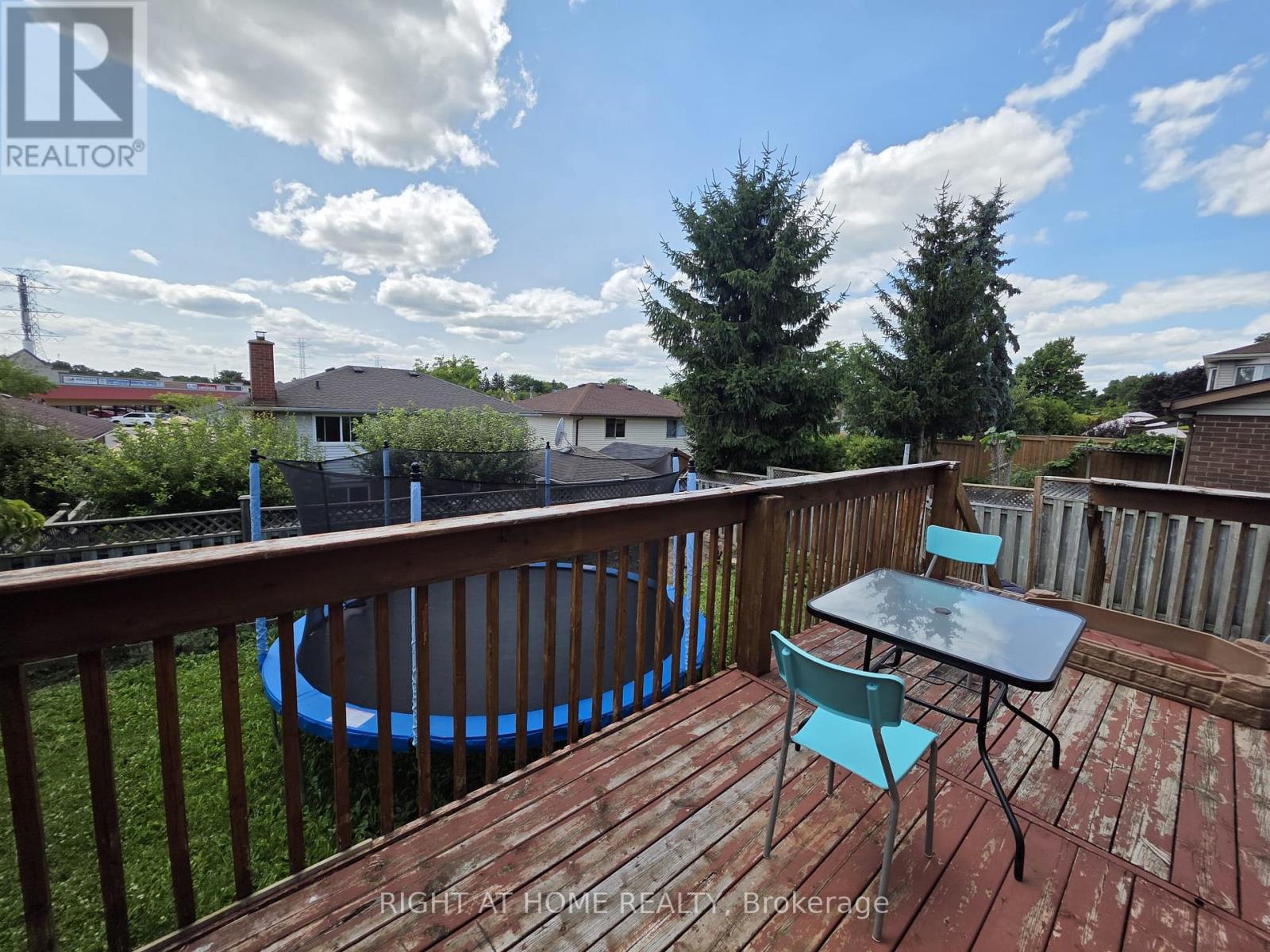 15 Lorilee Crescent, Kitchener, Ontario  N2N 2J4 - Photo 15 - X12336052