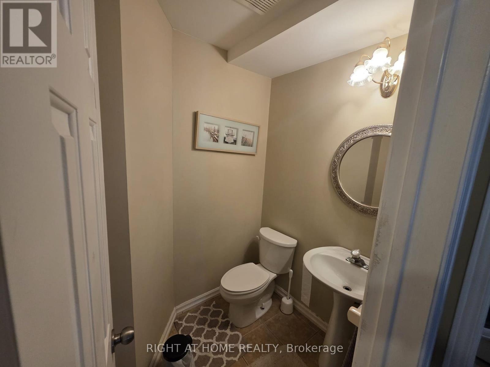 15 Lorilee Crescent, Kitchener, Ontario  N2N 2J4 - Photo 17 - X12336052