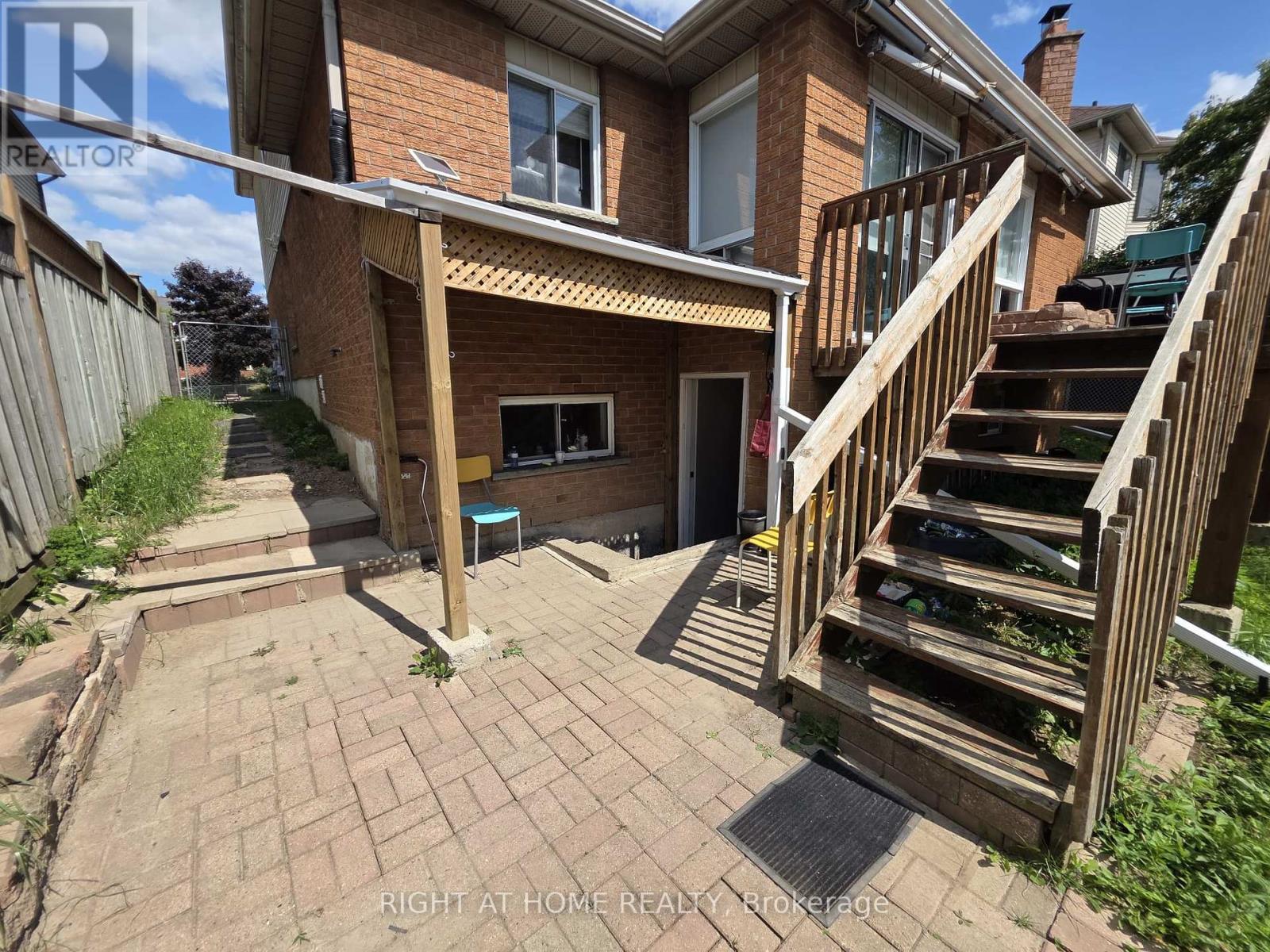 15 Lorilee Crescent, Kitchener, Ontario  N2N 2J4 - Photo 45 - X12336052