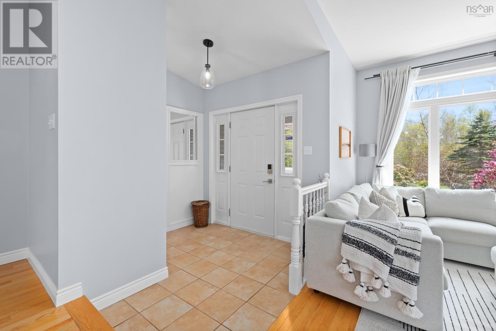 32 Winley Drive, Windsor Junction, Nova Scotia  B2T 1A4 - Photo 3 - 202511686