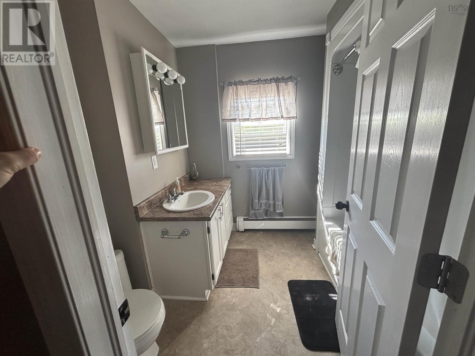 80 Quarry Road, Glace Bay, Nova Scotia  B1A 1G1 - Photo 10 - 202513646