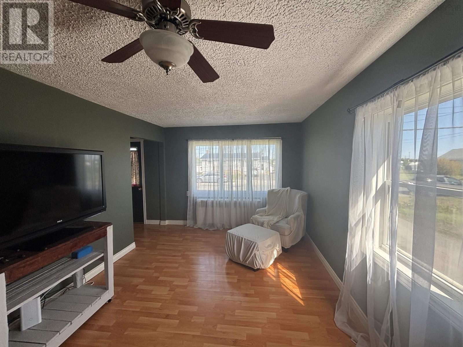 80 Quarry Road, Glace Bay, Nova Scotia  B1A 1G1 - Photo 14 - 202513646