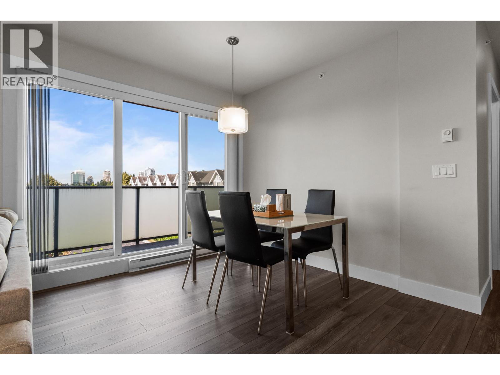 301 7377 14th Avenue, Burnaby, British Columbia  V3N 1Z7 - Photo 11 - R3030969