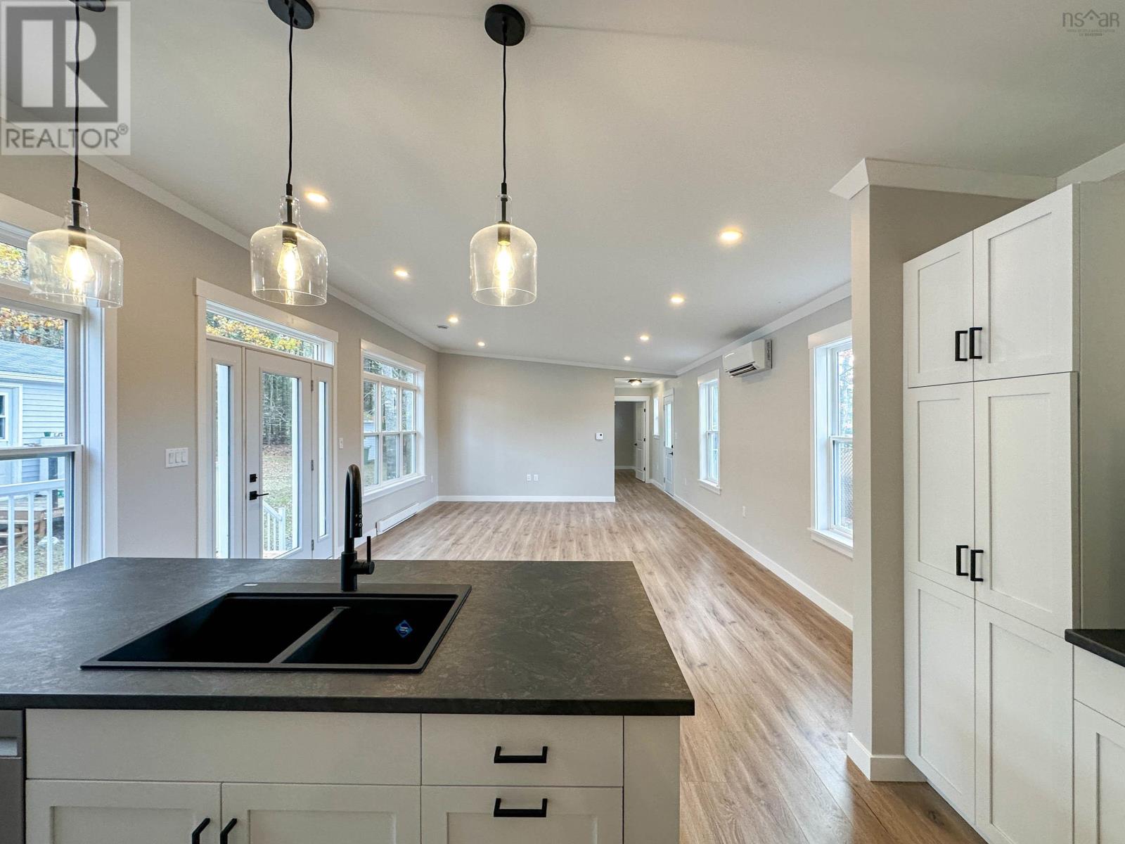 12 Richards Street, Bridgewater, Nova Scotia  B4V 4B3 - Photo 13 - 202517774