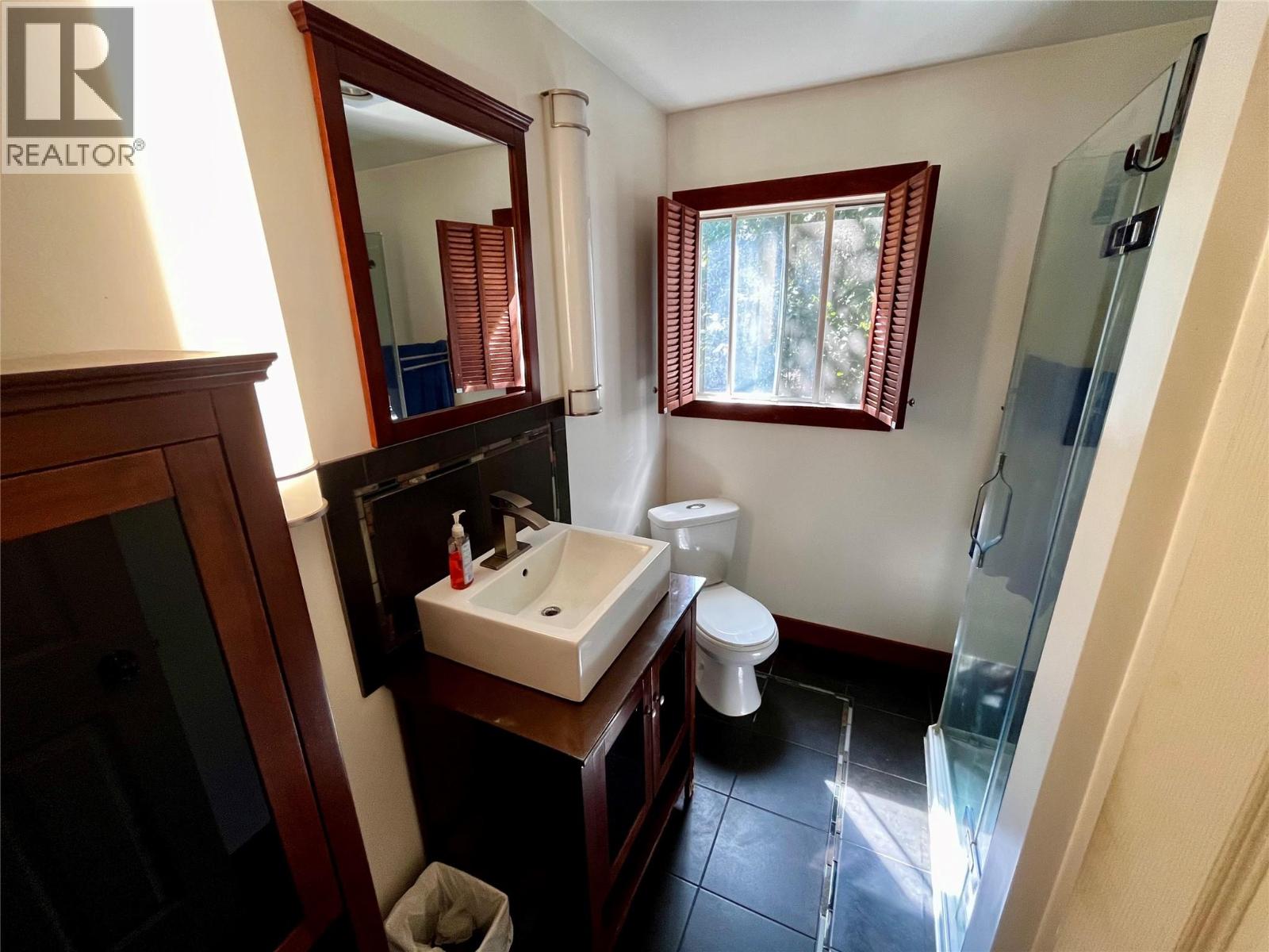236 Clark Road, Burton, British Columbia  V0G 1R0 - Photo 33 - 10356670