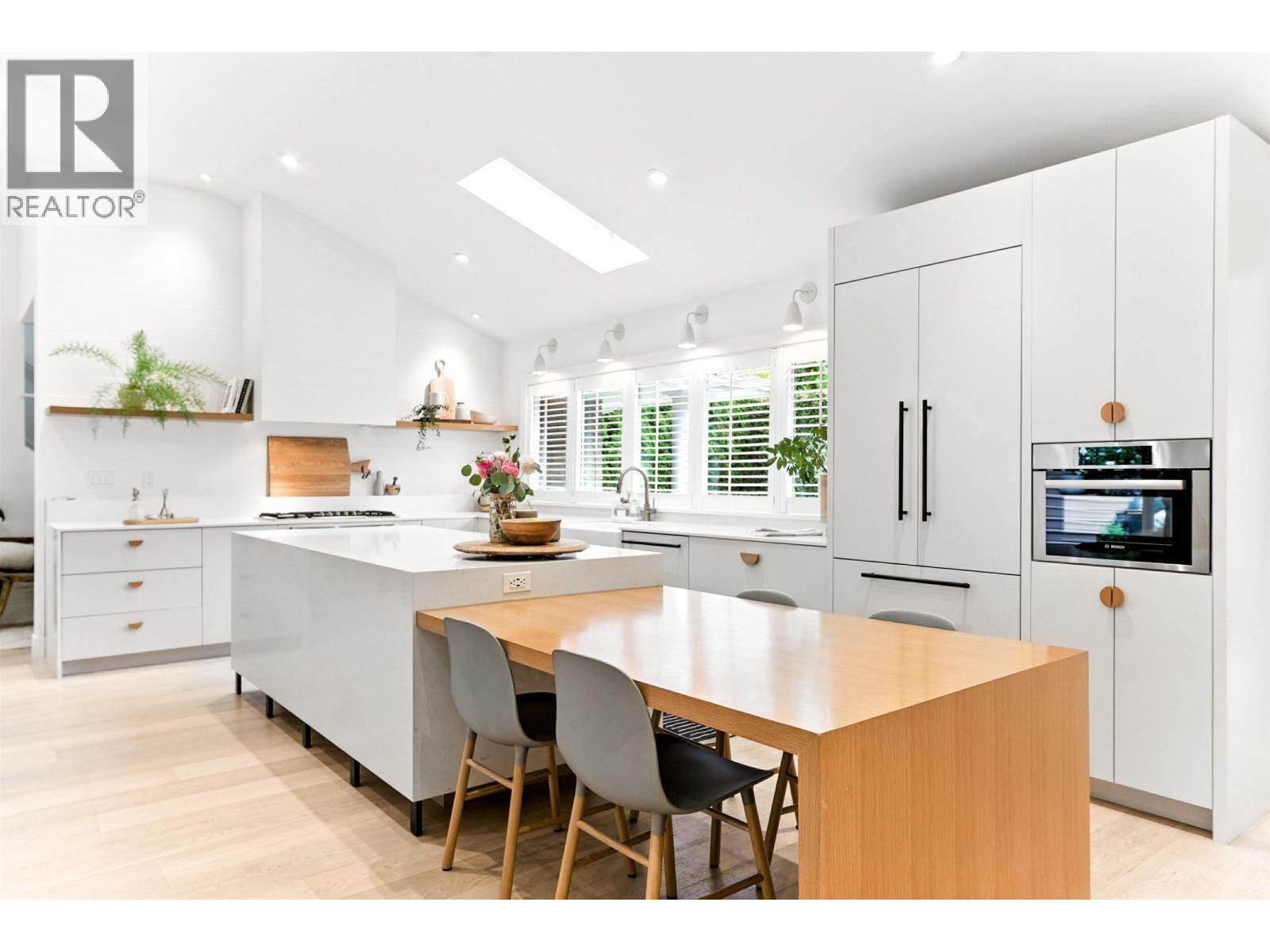 Property at 5621 EAGLE HARBOUR ROAD image 2