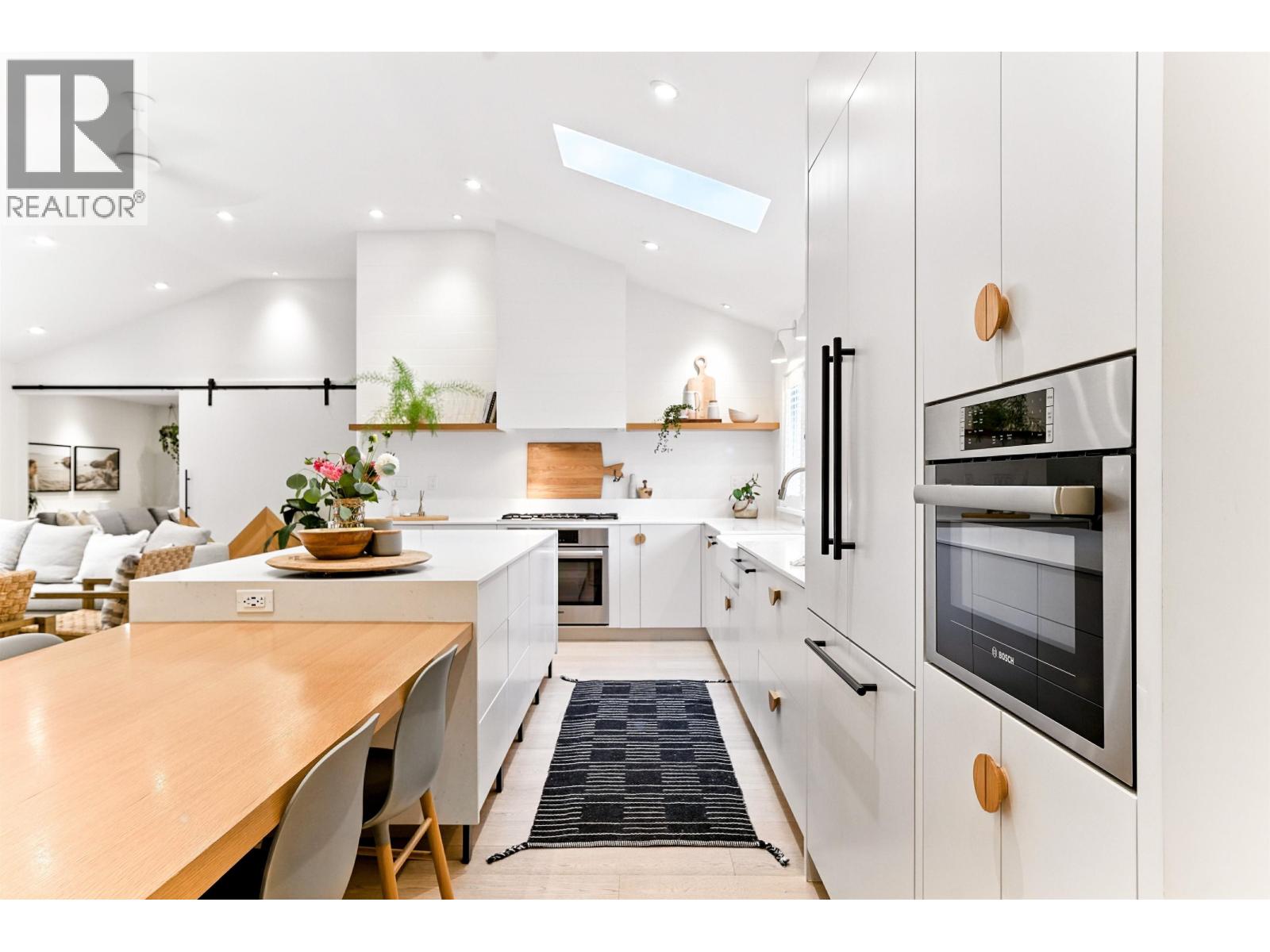 Property at 5621 EAGLE HARBOUR ROAD image 3