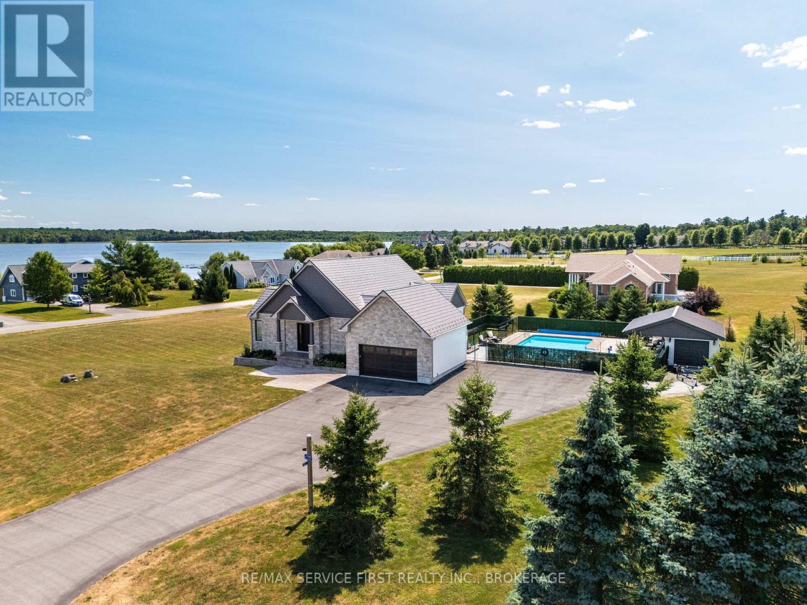 103 Binnacle View Drive, Front Of Leeds & Seeleys Bay, Ontario  K7G 2V5 - Photo 5 - X12327895