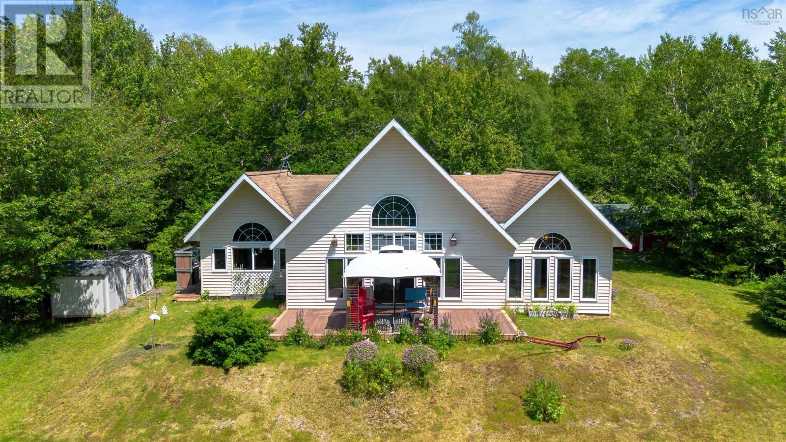 54 Beverlys Hill Road, Baddeck Inlet, Nova Scotia  B0E 1B0 - Photo 2 - 202516403