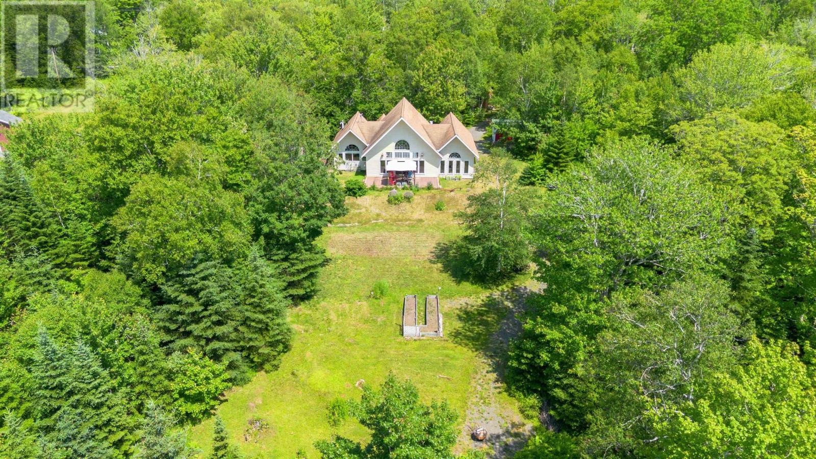 54 Beverlys Hill Road, Baddeck Inlet, Nova Scotia  B0E 1B0 - Photo 6 - 202516403