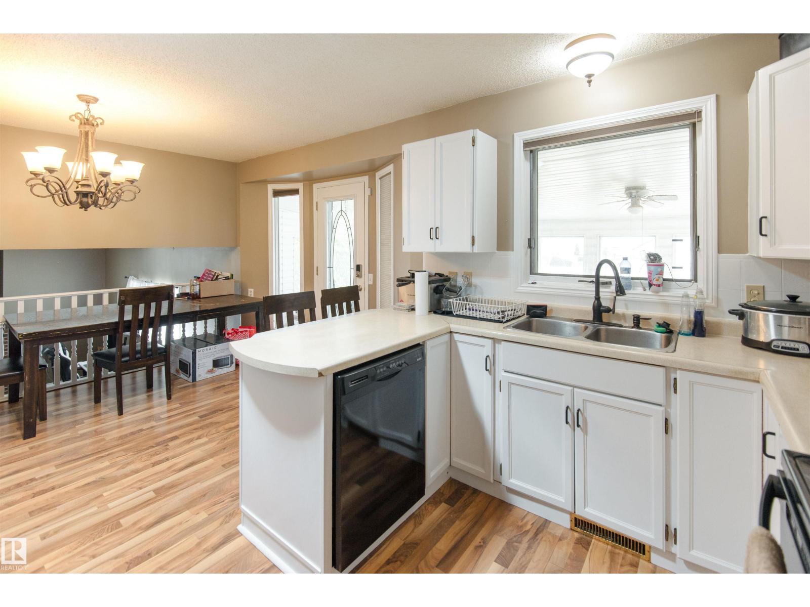 4014 41 Av, Bonnyville Town, Alberta  T9N 1T7 - Photo 3 - E4452319