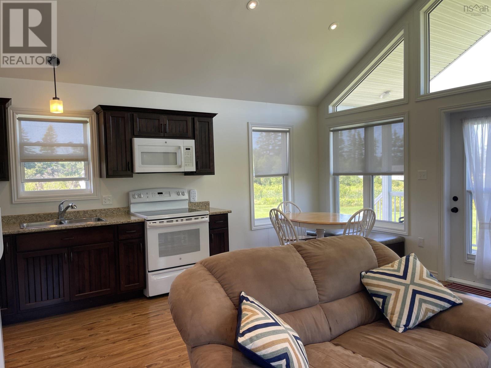 39 Heron Drive, Caribou River, Nova Scotia  B0K 1H0 - Photo 3 - 202503120