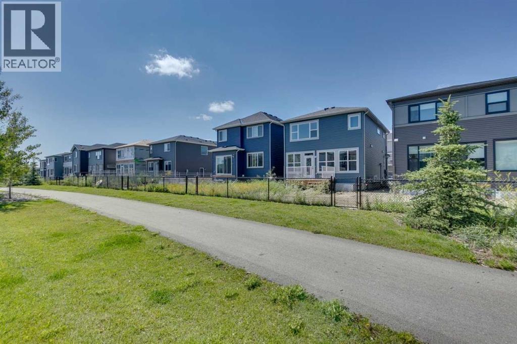 Property at 126 Belmont Passage SW image 3