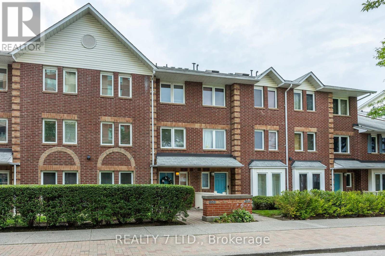 Property at 809 - 900 STEELES AVENUE W image 2
