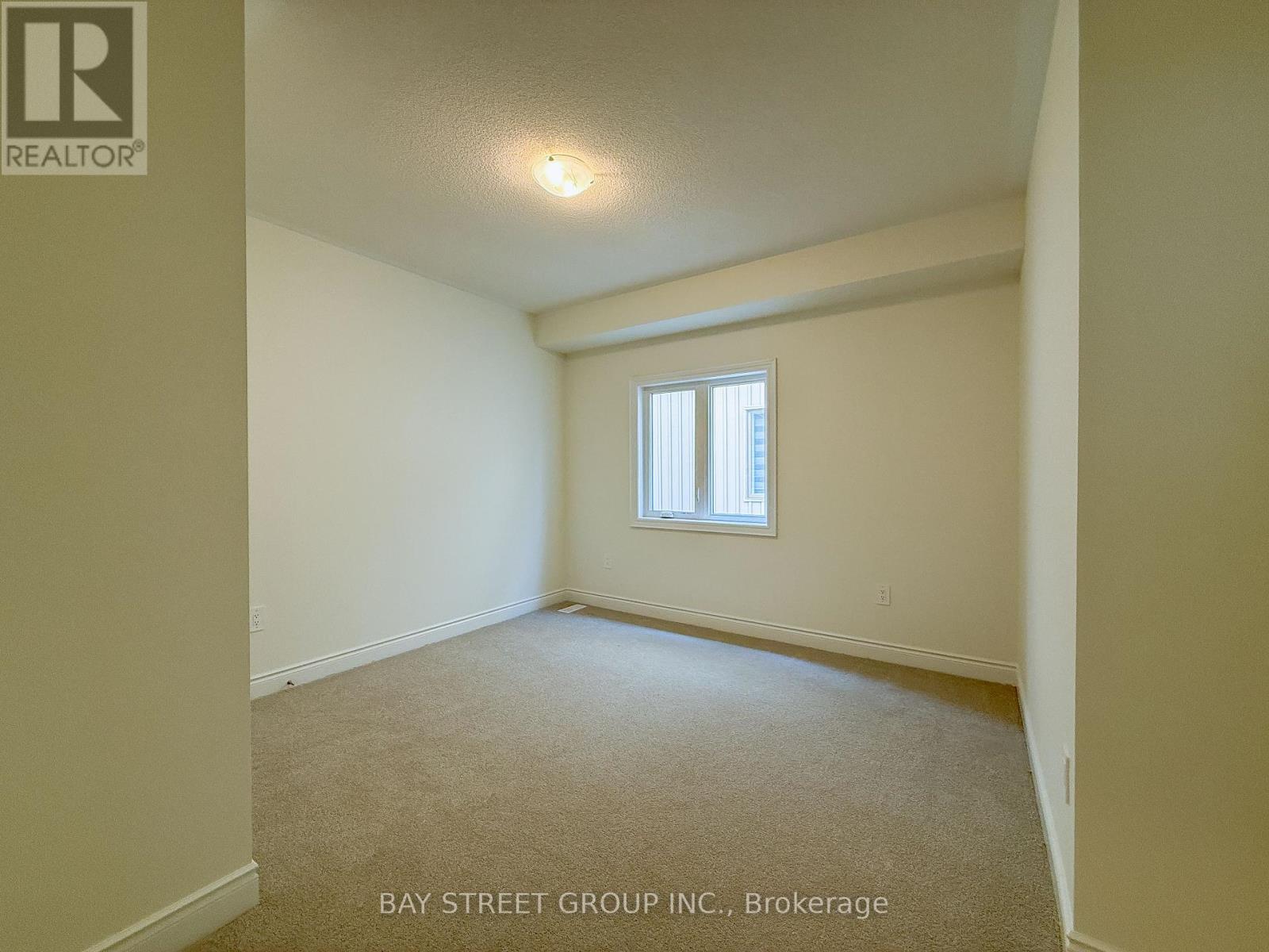 18 Shelson Place, Georgina, Ontario  L0E 1R0 - Photo 18 - N12335696