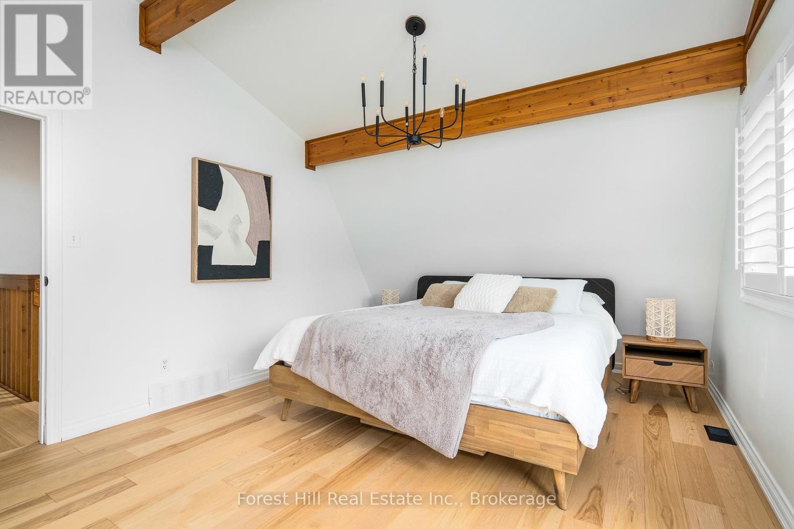 144 Brooker Boulevard, Blue Mountains, Ontario  L9Y 0L4 - Photo 33 - X12336167