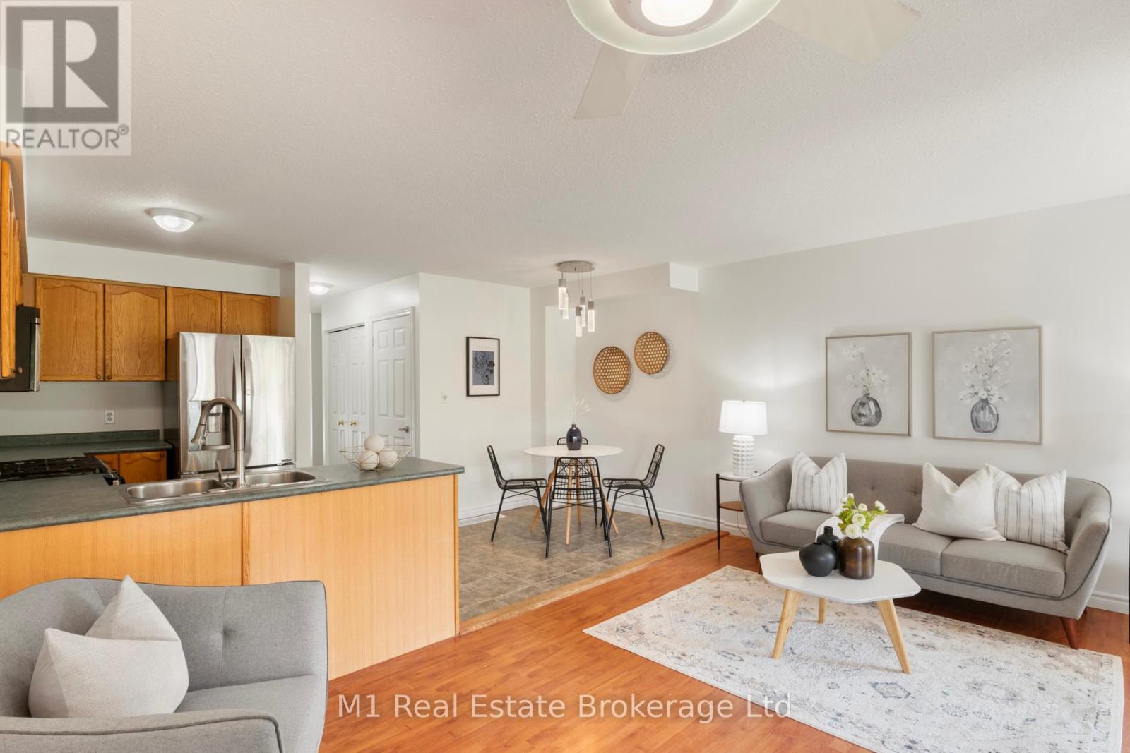 710 Denny Gate, Centre Wellington, Ontario  N1M 3S1 - Photo 7 - X12336170