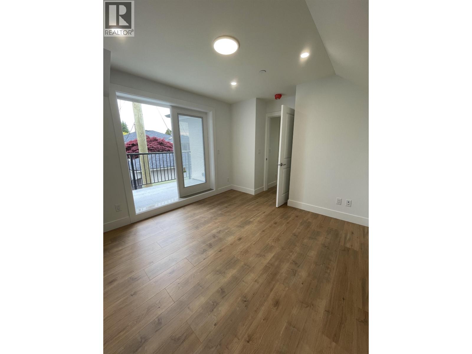 6349 Fremlin Street, Vancouver, British Columbia  V6P 1K2 - Photo 8 - R2907080