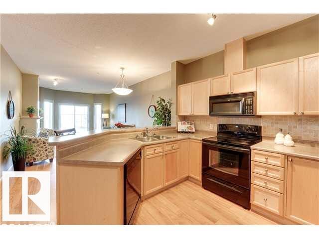 #112 4312 139 AV NW, Edmonton, Alberta