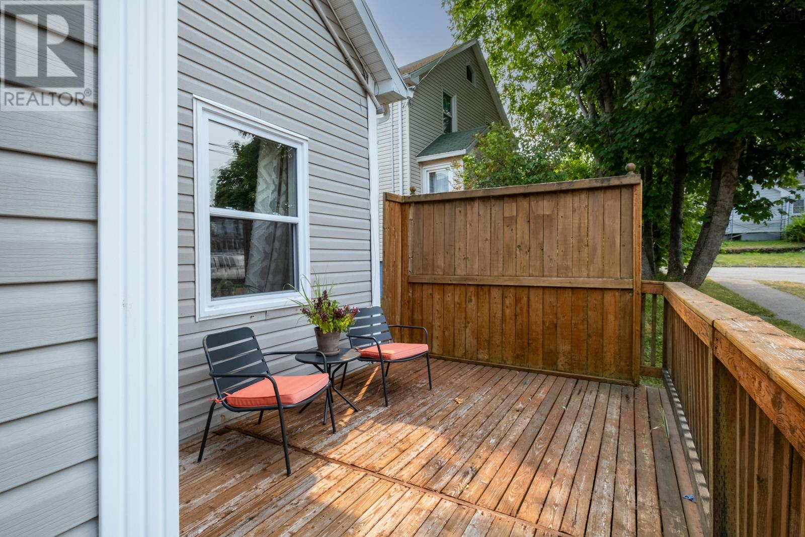 37 Court Street, Sydney, Nova Scotia  B1S 2X4 - Photo 3 - 202519831