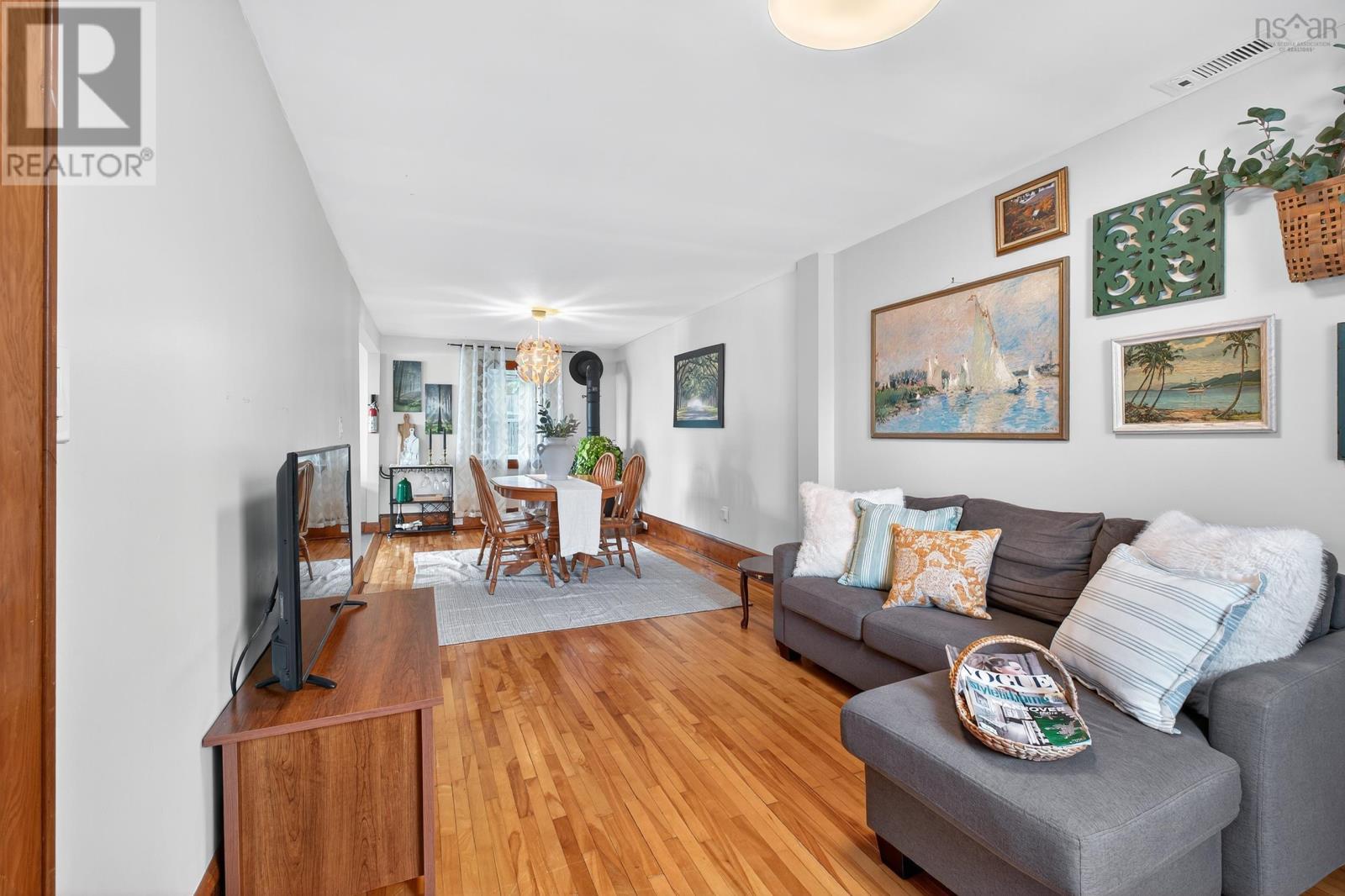 37 Court Street, Sydney, Nova Scotia  B1S 2X4 - Photo 8 - 202519831