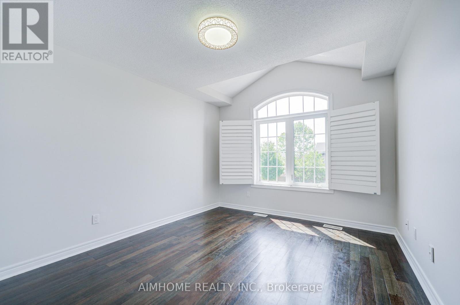 415 Peter Rupert Avenue, Vaughan, Ontario  L6A 0N8 - Photo 28 - N12335905