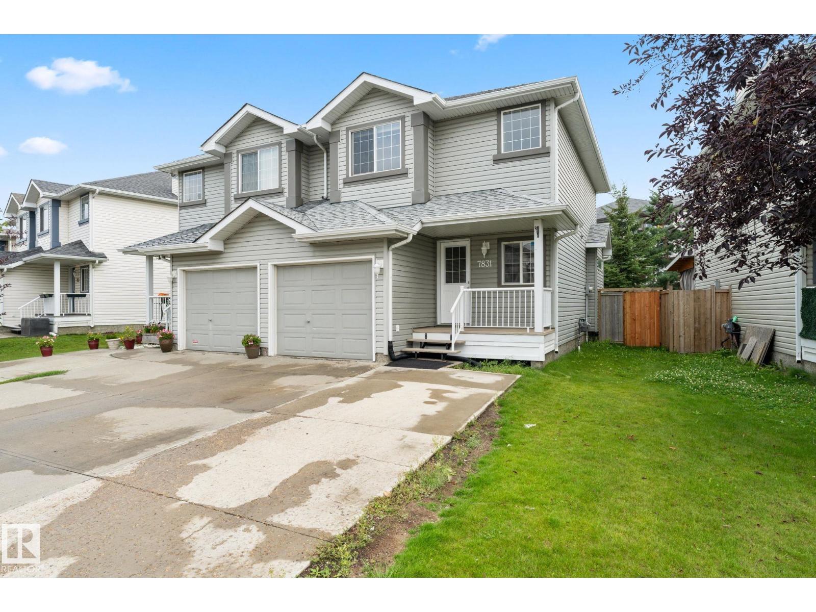 7831 8 Av Sw, Edmonton, Alberta  T6X 0A4 - Photo 1 - E4452340