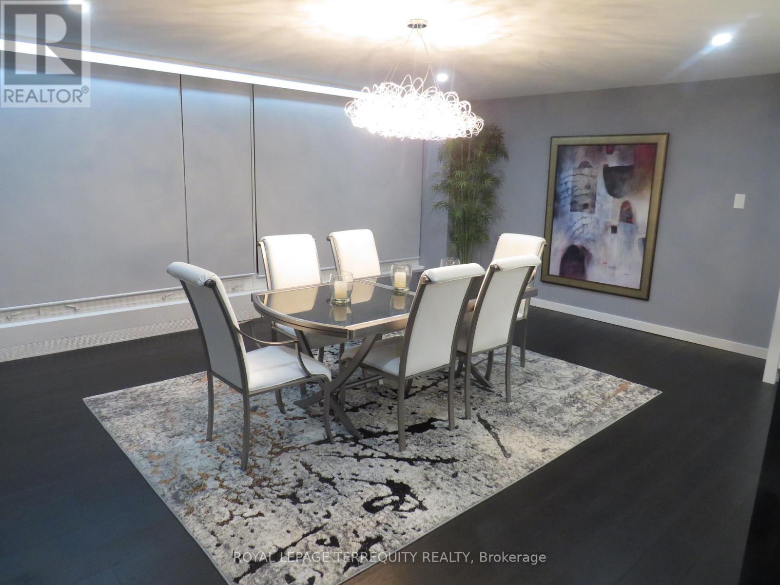 Property at 3305 - 2045 LAKE SHORE BOULEVARD W image 1