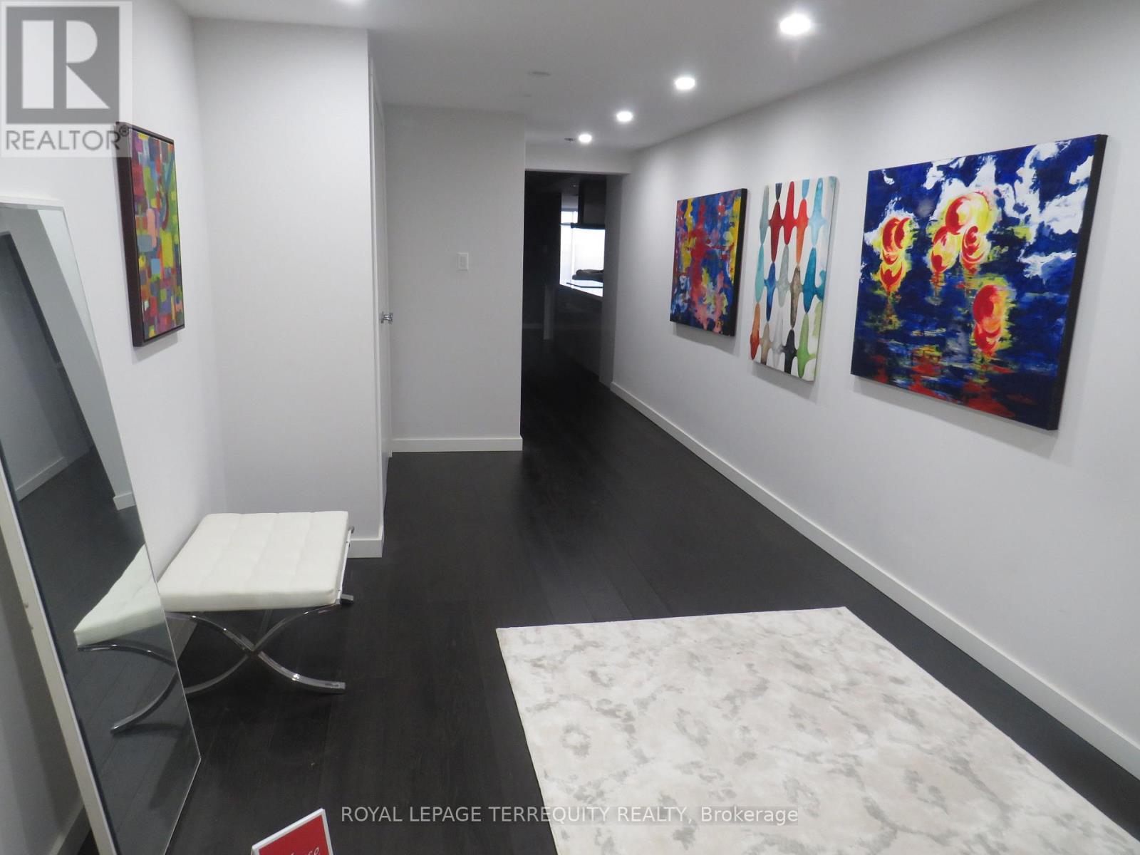 3305 - 2045 Lake Shore Boulevard W, Toronto, Ontario  M8V 2Z6 - Photo 8 - W12336211