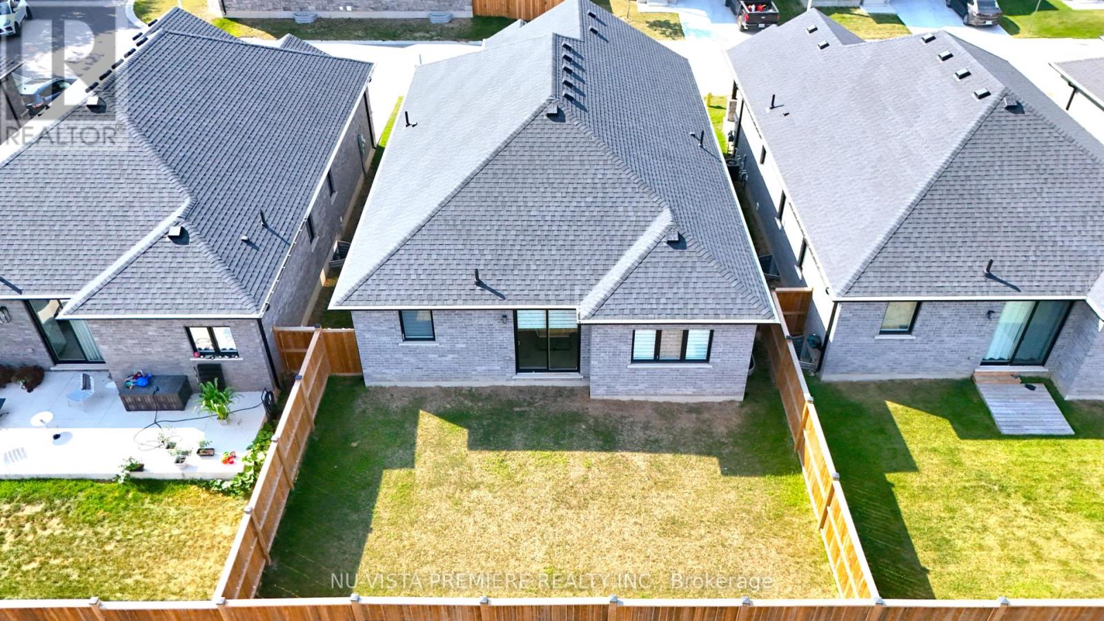 69 - 383 Daventry Way, Middlesex Centre, Ontario  N0L 1R0 - Photo 41 - X12336233