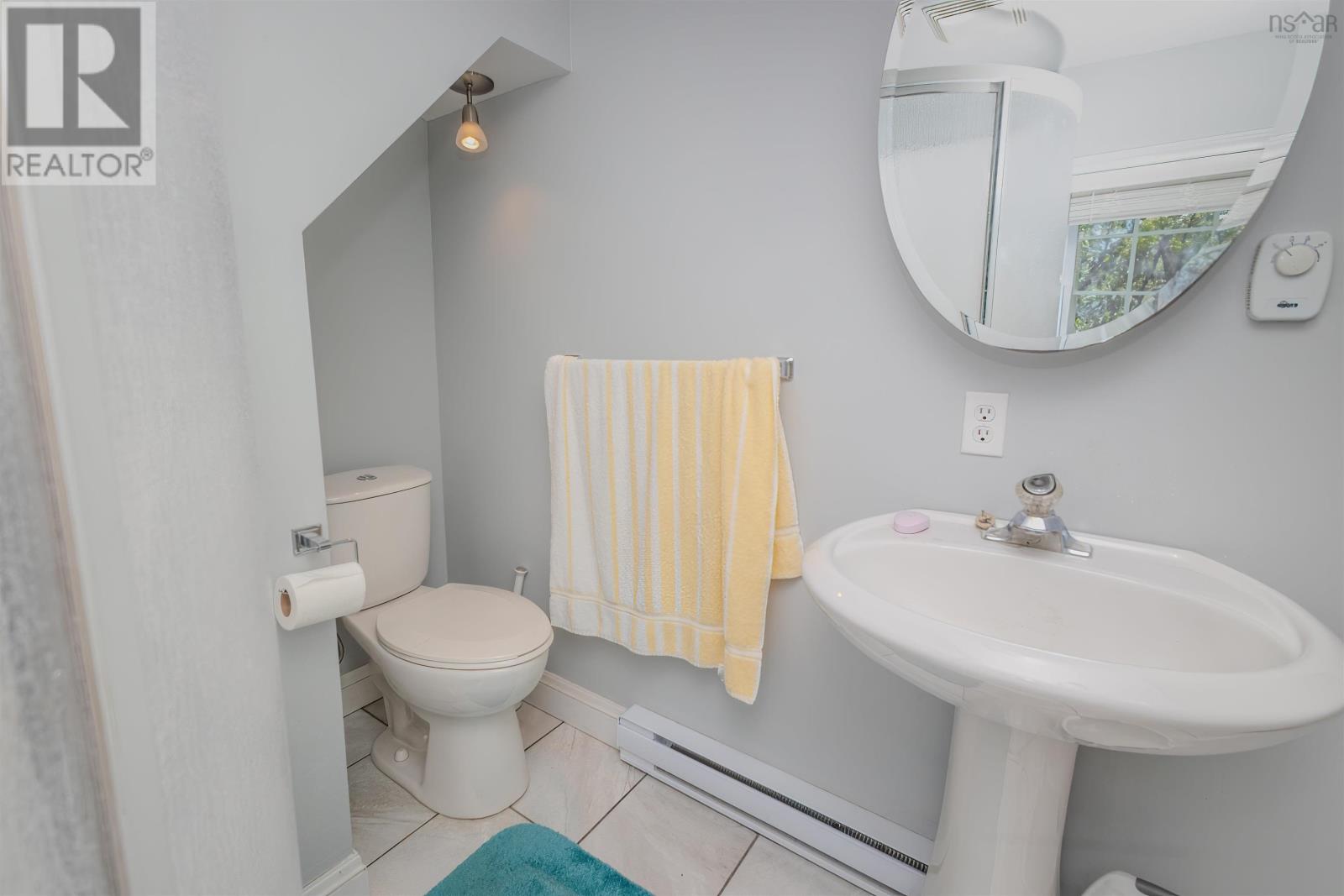 26 Dwyer Street, Sydney Mines, Nova Scotia  B1V 1E7 - Photo 32 - 202514390