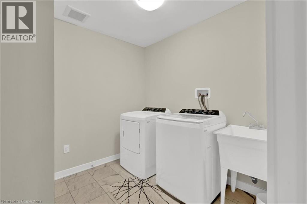 73 Stern Drive Drive, Welland, Ontario  L3B 0M3 - Photo 26 - 40759024