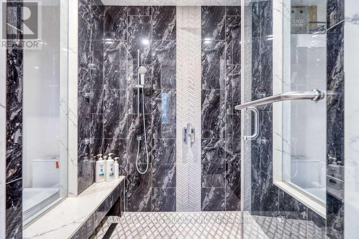 7 Trumpour Court, Markham, Ontario  L3R 2L4 - Photo 23 - N12332053