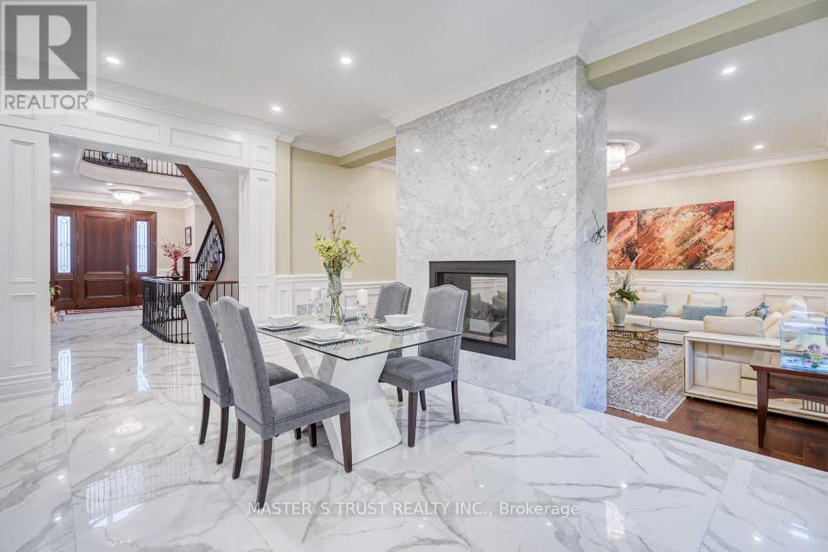 7 Trumpour Court, Markham, Ontario  L3R 2L4 - Photo 12 - N12332053