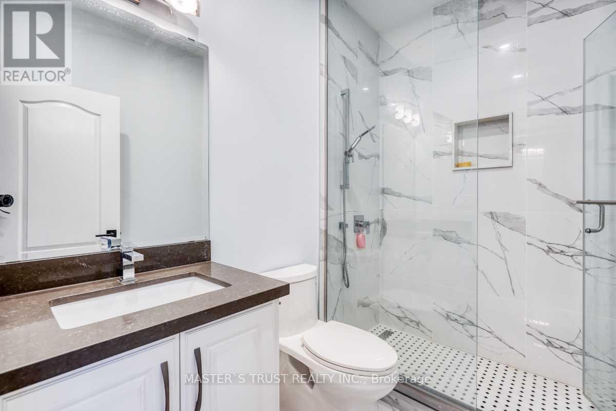 7 Trumpour Court, Markham, Ontario  L3R 2L4 - Photo 39 - N12332053