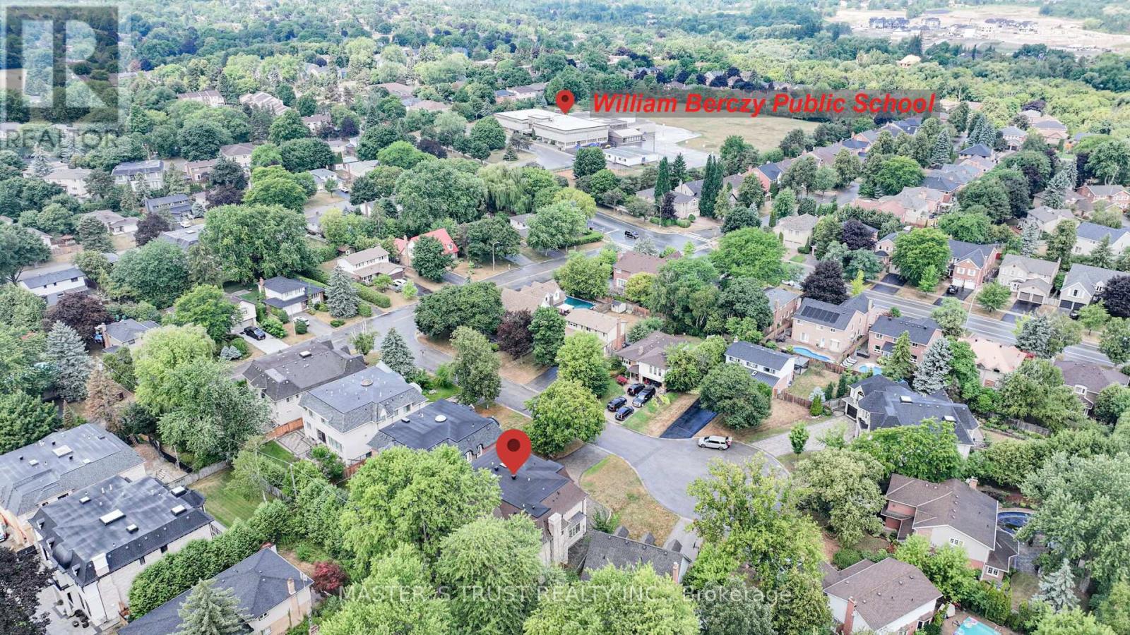 7 Trumpour Court, Markham, Ontario  L3R 2L4 - Photo 2 - N12332053