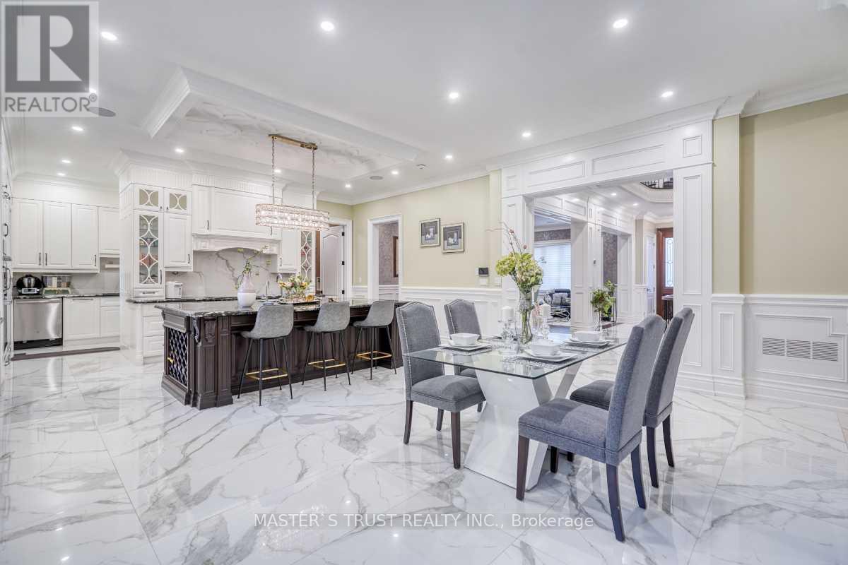 7 Trumpour Court, Markham, Ontario  L3R 2L4 - Photo 11 - N12332053