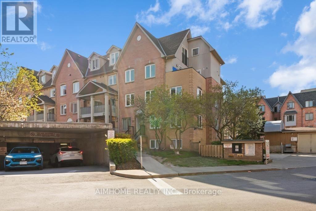 827 - 75 Weldrick Road E, Richmond Hill, Ontario  L4C 0H9 - Photo 1 - N12336255