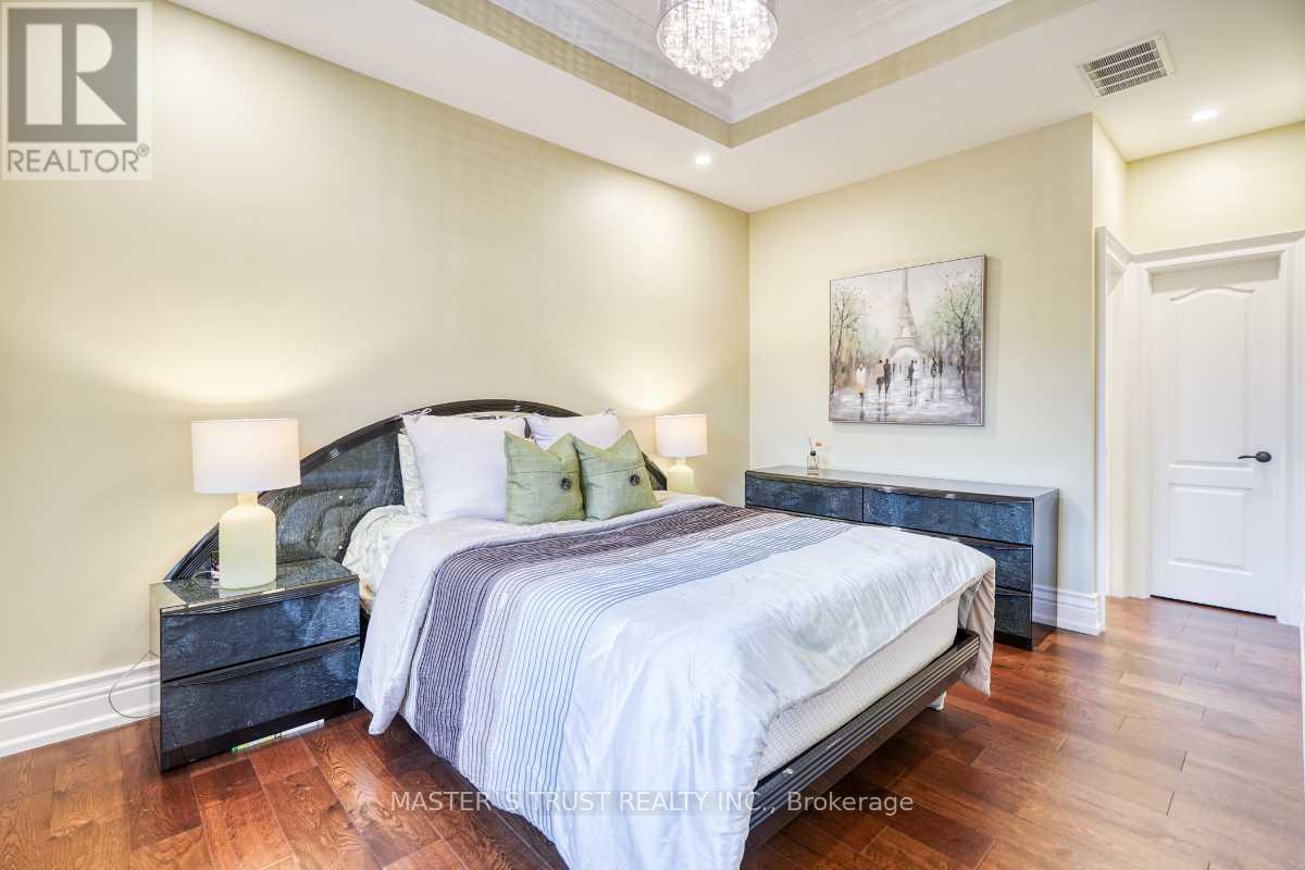 7 Trumpour Court, Markham, Ontario  L3R 2L4 - Photo 30 - N12332053