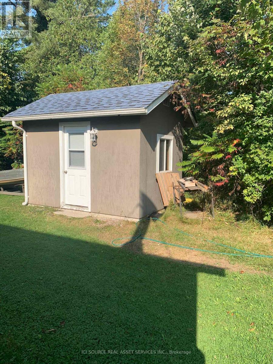 3520 Bennett Avenue, Severn, Ontario  P0E 1N0 - Photo 3 - S12136167