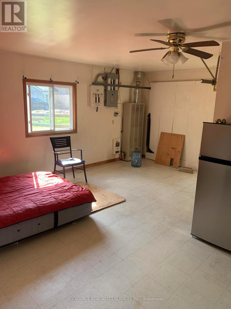 3520 Bennett Avenue, Severn, Ontario  P0E 1N0 - Photo 11 - S12136167